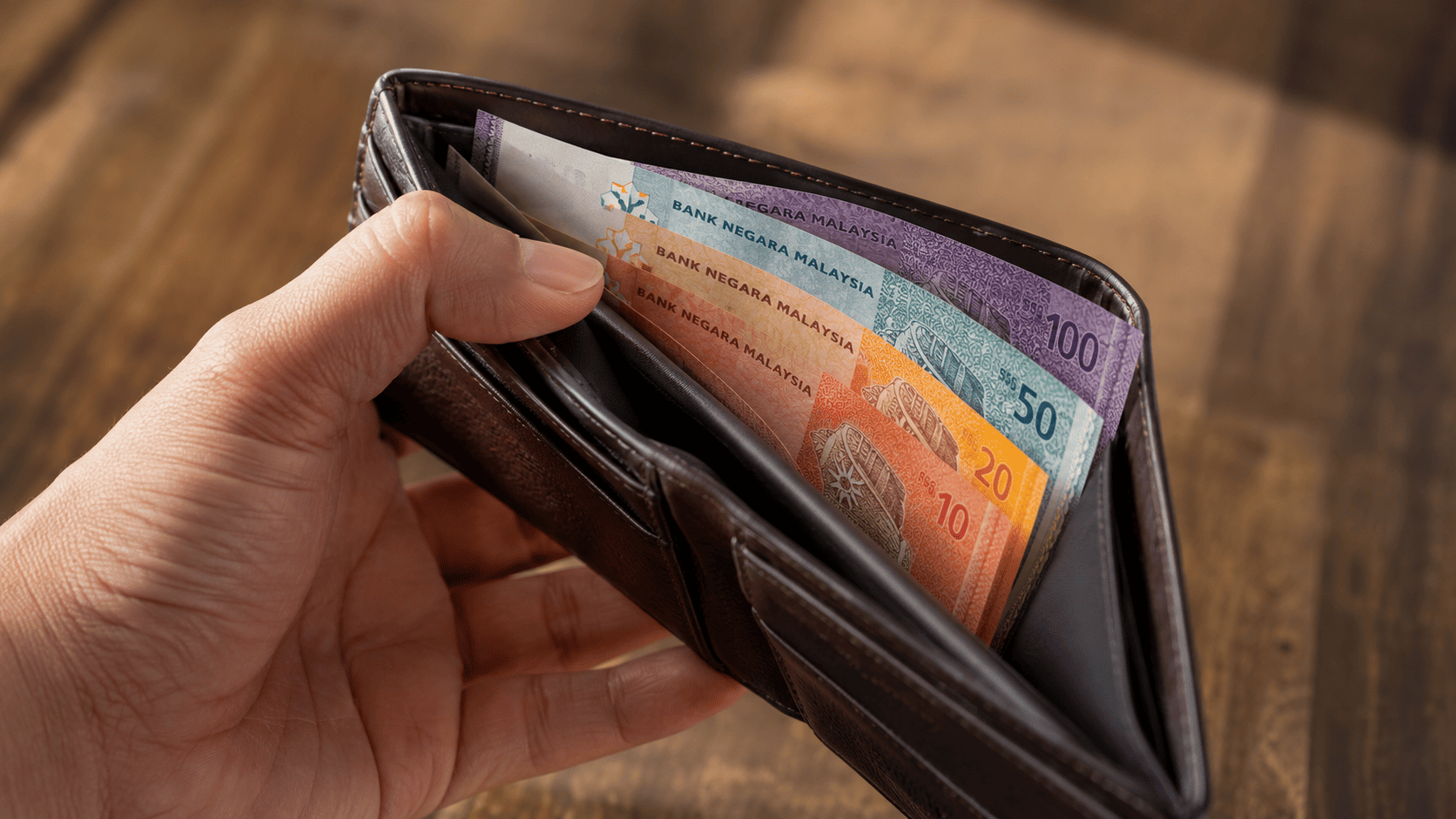 Takut kena caj tersembunyi